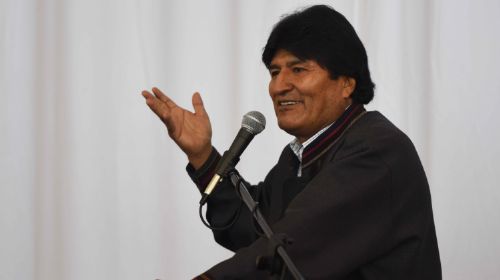 Viceministro Rada sale a explicar comentario de Evo Morales referente a que le chupen las tetillas