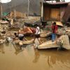Bolivia envía 70 tanques de agua potable a peruanos afectados por inundaciones Bolivia envía 70 tanques de agua potable a peruanos afectados por inundaciones
