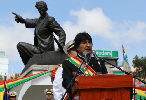 Evo Morales llama valientes a los detenidos en Chile y promete no abandonarlos