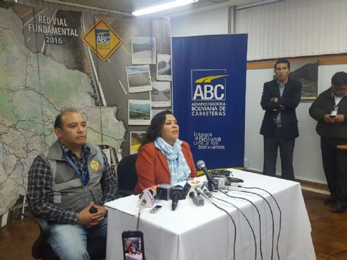 Empresa española Corsán Corviam adeuda 80 millones de bolivianos a 120 contratistas