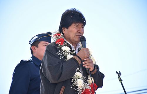 Evo Morales reconoce que medios de comunicación que mienten no reciben publicidad del Estado