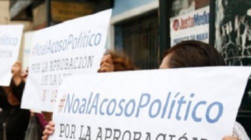 Alcalde y Presidente del Concejo de Tapacarí propinan brutal golpiza a una concejala