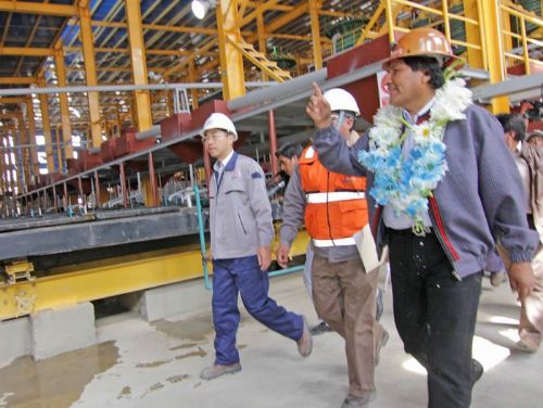 Millonaria inversión del gobierno en Huanuni no cuenta con minerales ni agua