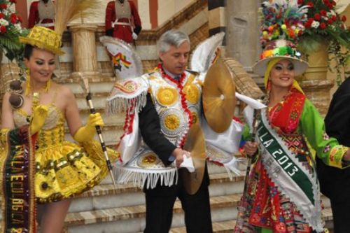 Evo Morales denuncia que países como Perú tratan de apropiarse del patrimonio cultural boliviano